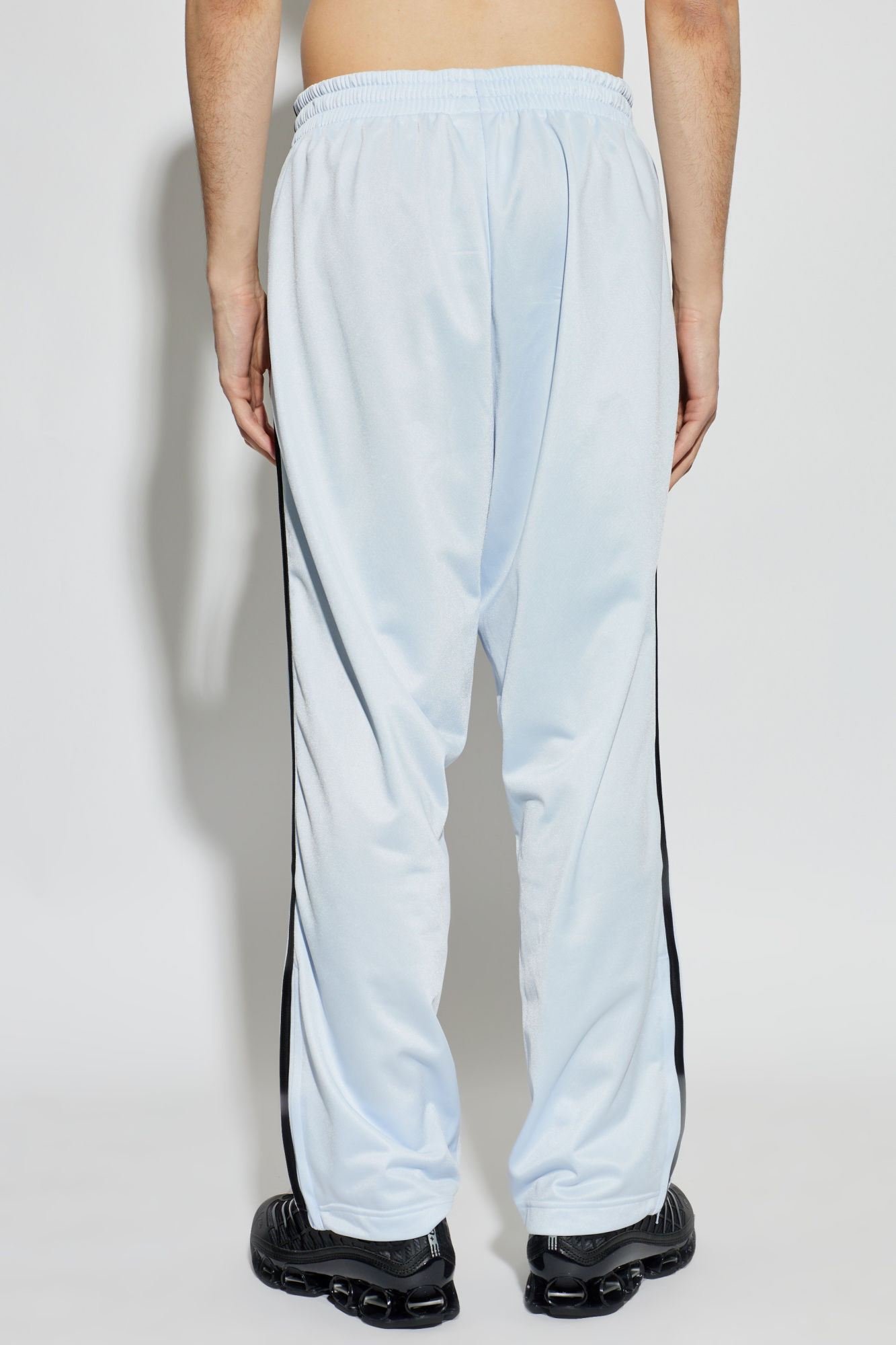 ADIDAS Originals Sweatpants with embroidered logo | Men's | Vitkac
